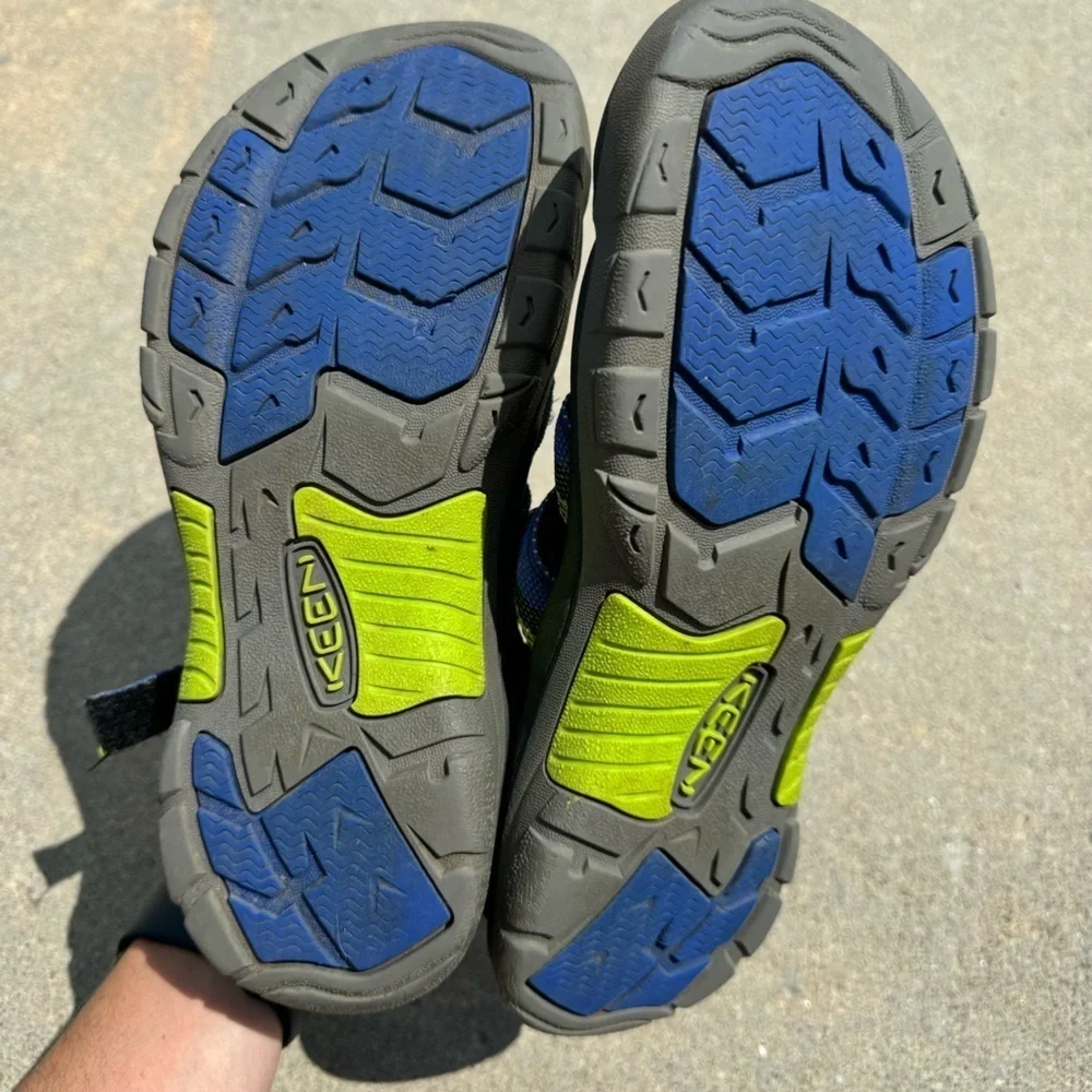 Keens Newport H2 Hiking Sandals - Men’s 7